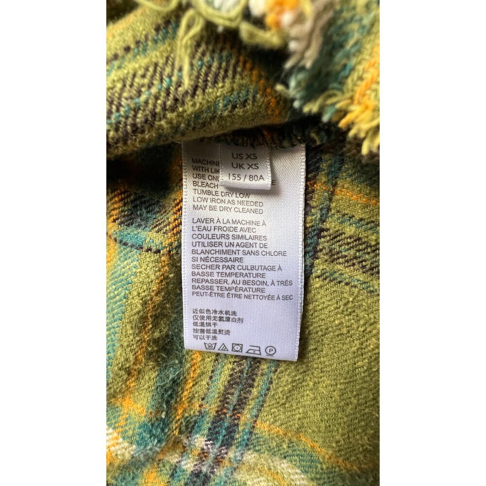 Urban Outfitters BDG Patchwork Plaid Raw Hem Flannel Shirt Size XS - Picture 4 of 5